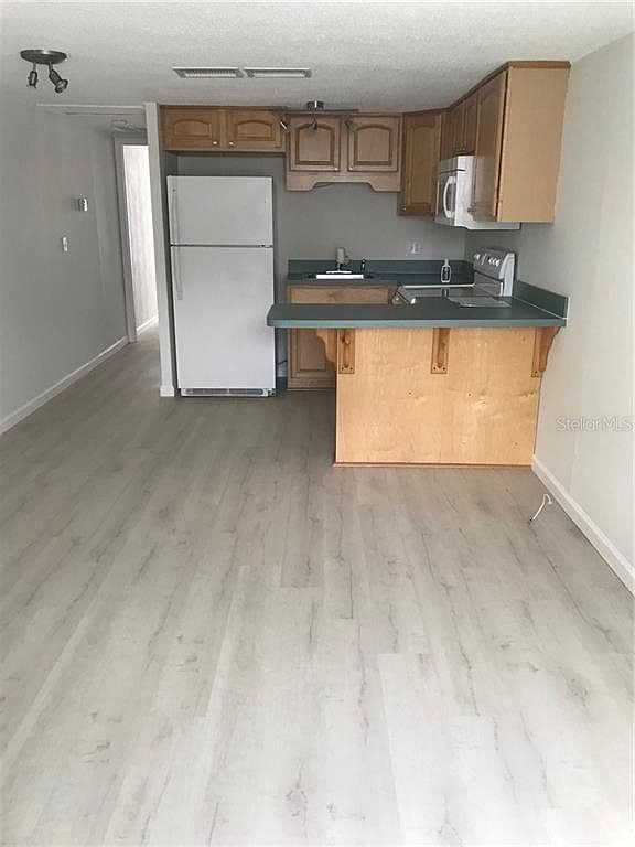 440 Louden Ave — photo 8