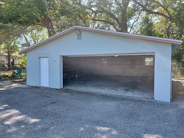 440 Louden Ave — Detached two-car garage